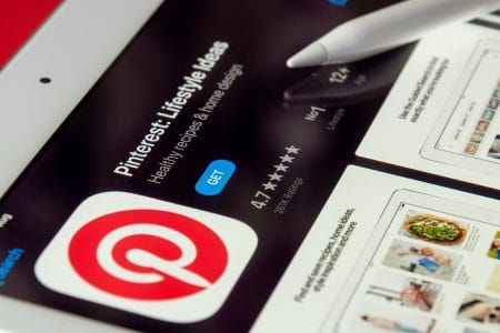 Pinterest to Cut Less Than 15% of Workforce as It Shifts Focus to AI souvik banerjee 09RuvhgmTPY unsplash