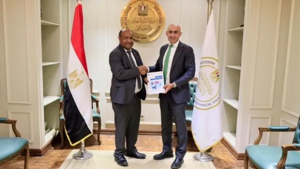 ai framework teachers egypt.jpg