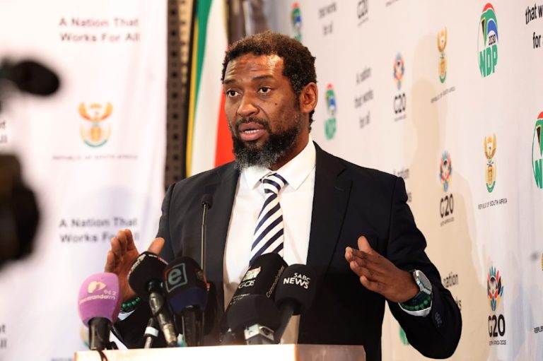 Buti Manamela